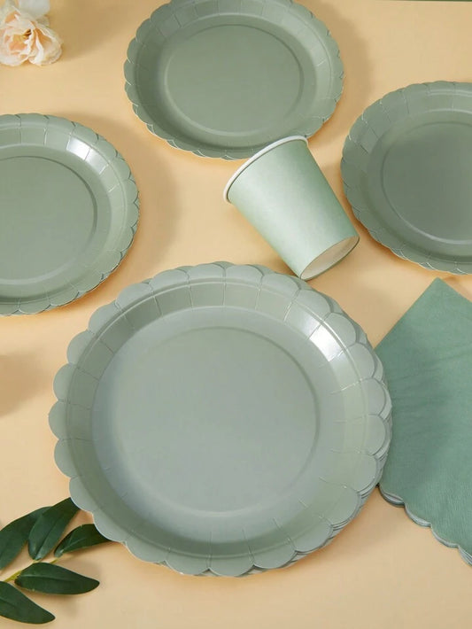 Lot de vaisselle carton vert pastel - 50 pièces